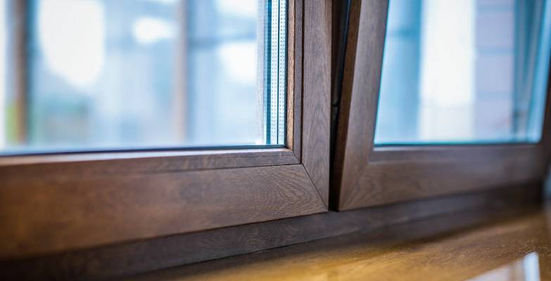 Ламинированные окна – новое решение старых задач