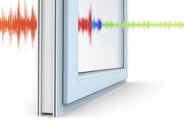 Окно с защитой от шума – почему оно не защищает